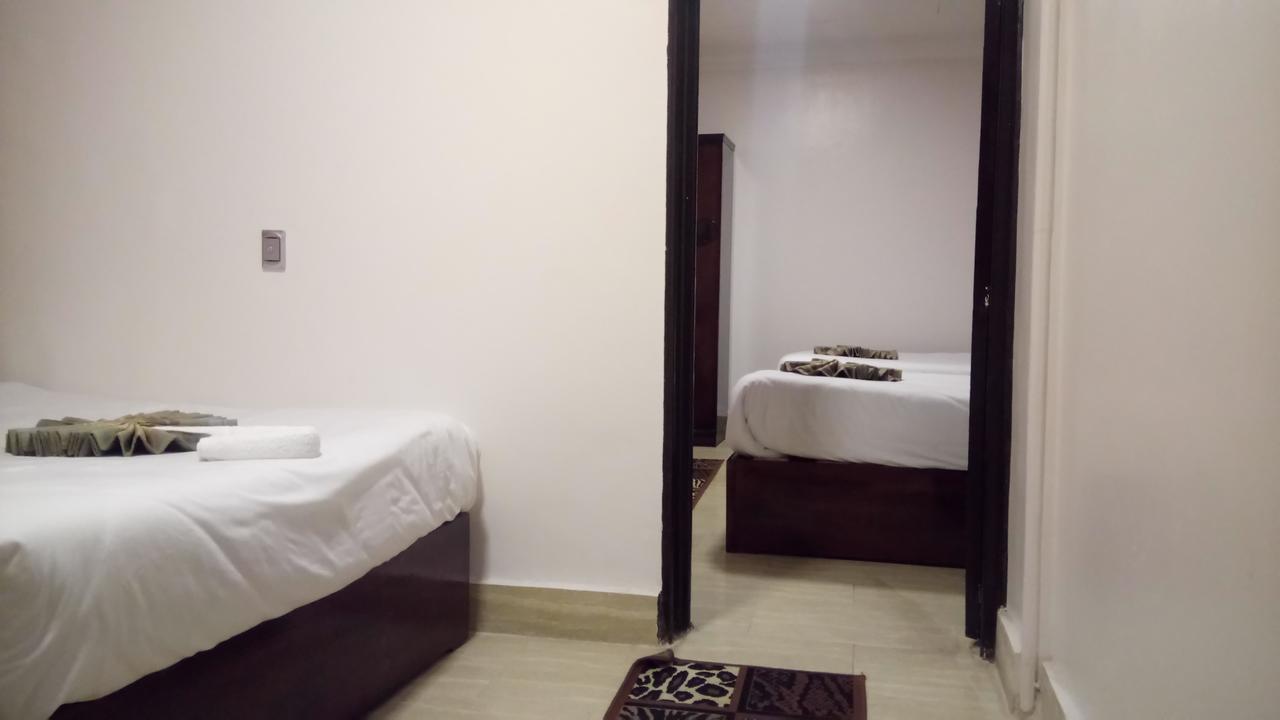 Cairo Hotel Esterno foto