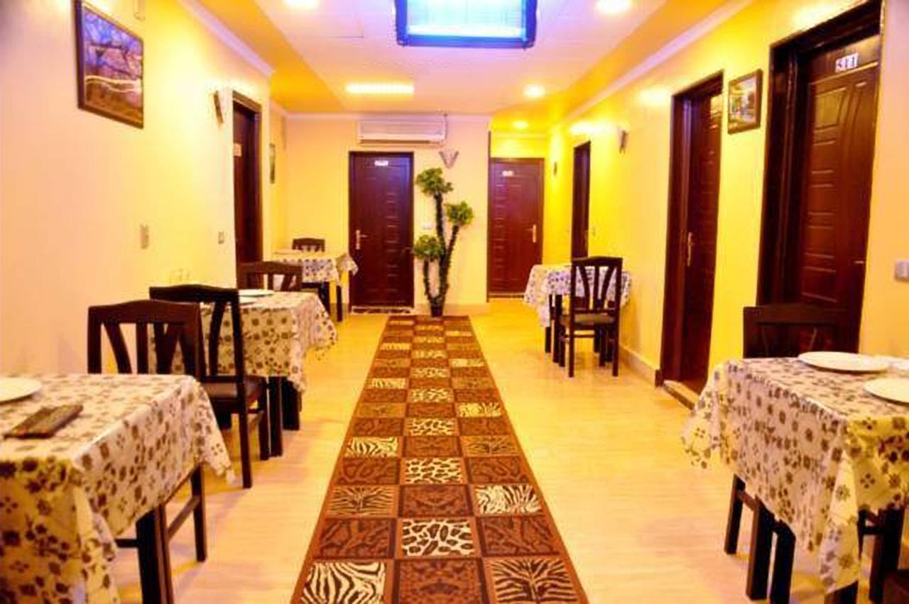 Cairo Hotel Esterno foto